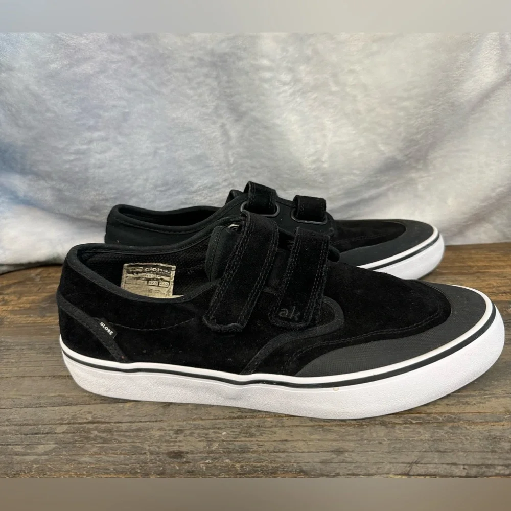 Globe Motley 11 Strap Skate Shoes Black Size 9.5